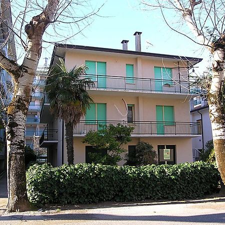 Appartamenti Dora Bibione Exterior photo